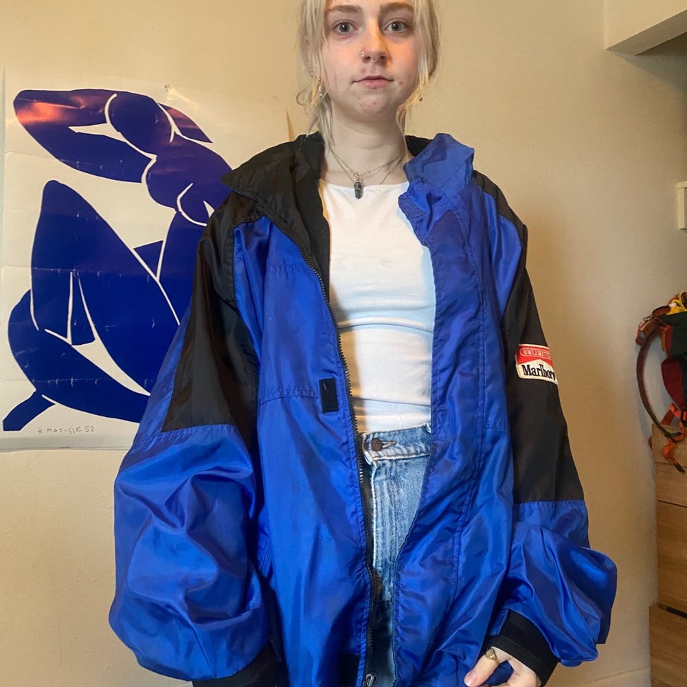 Marlboro windbreaker